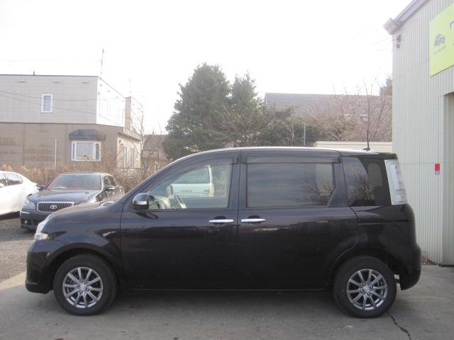 シエンタ DICE 4WD 純正ナビ 地デジテレビ DVD再生 バックカメラ ドライブレコーダー キーレス エンジンスターター 下回り塗装 ETC HIDライト 両側パワースライドドア アルミホイール コーナーセンサー(23枚目)