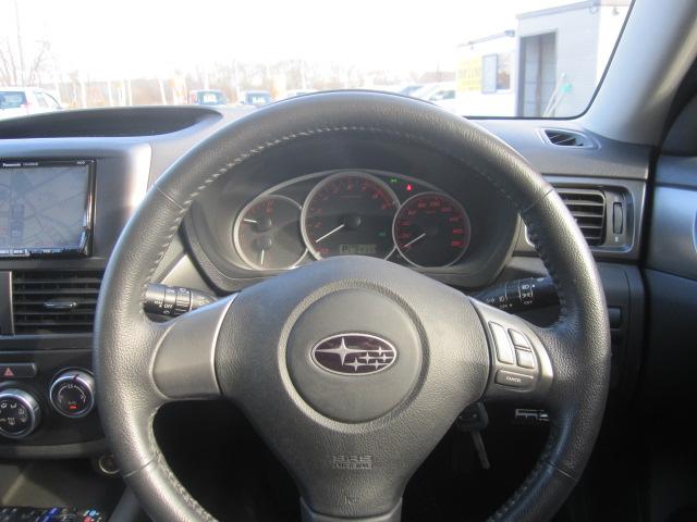 インプレッサ Ｓ－ＧＴ　スポーツパッケージ　４ＷＤ　ＨＤＤナビ　地デジテレビ　ＤＶＤ再生　ドライブレコーダー　ＥＴＣ　クルーズコントロール　ＨＩＤライト　ターボ　キーレス　アルミホイール（7枚目）