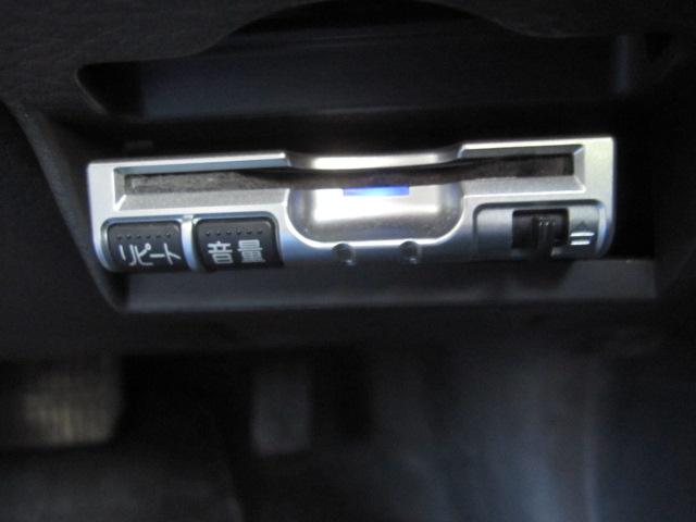 インプレッサ Ｓ－ＧＴ　スポーツパッケージ　４ＷＤ　ＨＤＤナビ　地デジテレビ　ＤＶＤ再生　ドライブレコーダー　ＥＴＣ　クルーズコントロール　ＨＩＤライト　ターボ　キーレス　アルミホイール（11枚目）