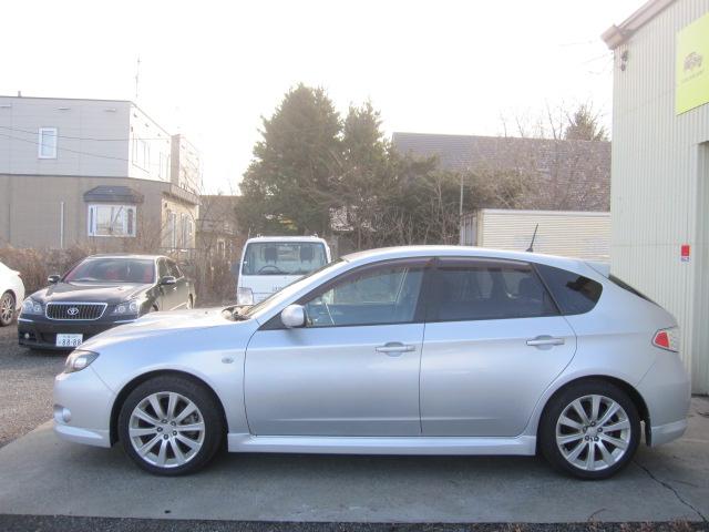 インプレッサ Ｓ－ＧＴ　スポーツパッケージ　４ＷＤ　ＨＤＤナビ　地デジテレビ　ＤＶＤ再生　ドライブレコーダー　ＥＴＣ　クルーズコントロール　ＨＩＤライト　ターボ　キーレス　アルミホイール（22枚目）