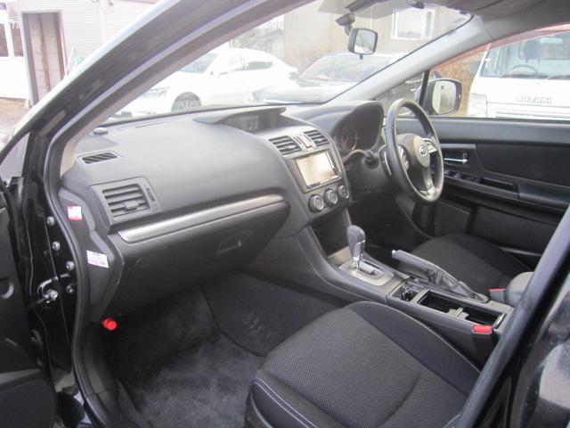 ＸＶ ２．０ｉ－Ｌ　４ＷＤ　ワンオーナー　社外ナビ　地デジテレビ　ＤＶＤ再生　ブルートゥース　バックカメラ　ドライブレコーダー　ＥＴＣ　プッシュスタート　スマートキー　ＨＩＤライト　パワーシート（21枚目）