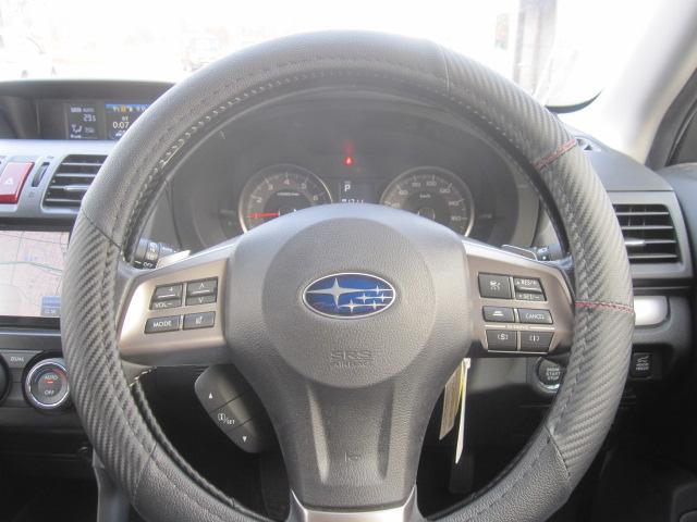 フォレスター ２．０ｉ－Ｌ　アイサイト　４ＷＤ　純正ナビ　地デジテレビ　ＤＶＤ再生　ブルートゥース　バックカメラ　ドライブレコーダー　プッシュスタート　ＥＴＣ　ＨＩＤライト　サンルーフ　クルーズコントロール　シートヒーター　バドルシフト（8枚目）