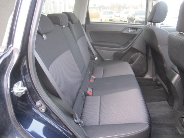 フォレスター ２．０ｉ－Ｌ　アイサイト　４ＷＤ　純正ナビ　地デジテレビ　ＤＶＤ再生　ブルートゥース　バックカメラ　ドライブレコーダー　プッシュスタート　ＥＴＣ　ＨＩＤライト　サンルーフ　クルーズコントロール　シートヒーター　バドルシフト（22枚目）