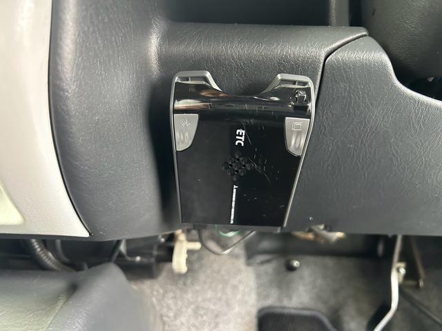 ジムニー ＦＩＳフリースタイルワールドカップリミテッド　４ＷＤ　ナビ　テレビ　ＥＴＣ　ターボタイマー　夏冬タイヤ　スペアキー　曇止め用ヒーター機能付ドアミラー　シートヒーター　ルーフキャリア（21枚目）