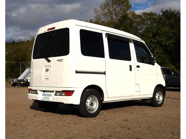 ハイゼットカーゴ DX SAIII LEDヘッドライト オ-トライト キ-レスエントリー パワ-ウインドウ エアコン CDチュ-ナ- Wエアバック パートタイム4WD 社外バックモニタ-(5枚目)