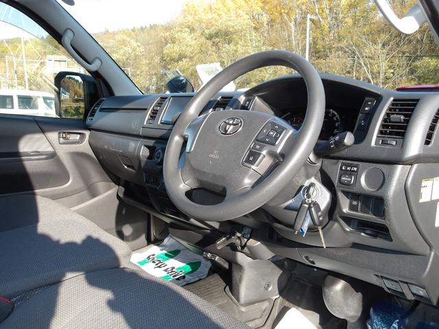 ハイエースバン ＤＸ　４ＷＤ　寒冷地仕様　ナビ　フルセグＴＶ　バックカメラ　エンスタ　リヤヒーター　モデリスタフロントスポイラー（16枚目）