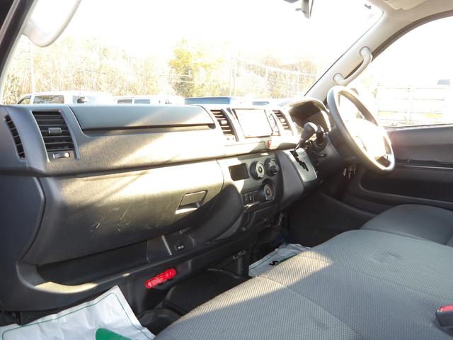 ハイエースバン ＤＸ　４ＷＤ　寒冷地仕様　ナビ　フルセグＴＶ　バックカメラ　エンスタ　リヤヒーター　モデリスタフロントスポイラー（18枚目）