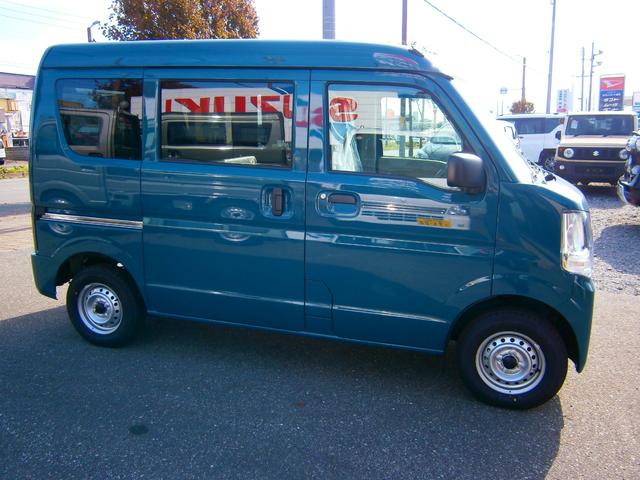 エブリイ ＰＡリミテッド　盗難防止　バックソナー　衝撃安全ボディー　４ＷＤ車　オートマチックハイビーム　レーダーブレーキ装着車　パワステ　ＡＣ　横滑り防止（5枚目）