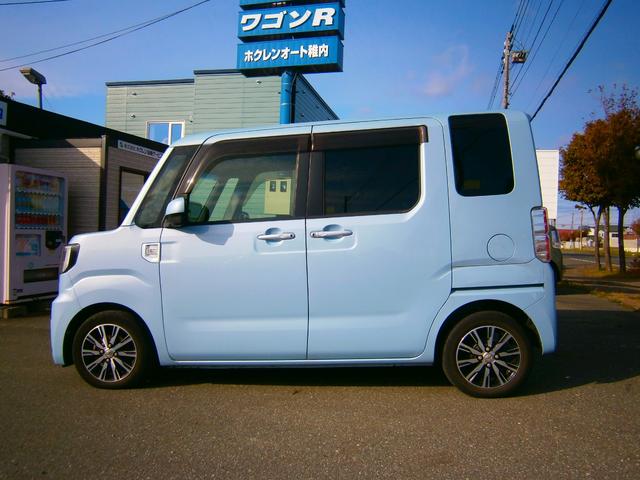 ピクシスメガ Ｇターボ　ＳＡＩＩ　４ＷＤ　ベンチシート　オートエアコン　ＬＥＤヘッドランプ　アイドリングストップ　イモビライザー　スマートキー　ＡＢＳ　横滑防止装置　キーレスエントリー　フルセグ　フルフラット　ＳＤ（4枚目）