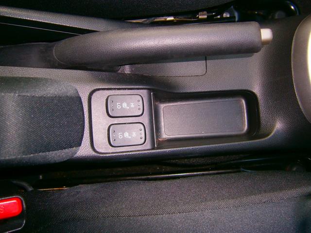 HONDA FIT 13G F COMFORT EDITION