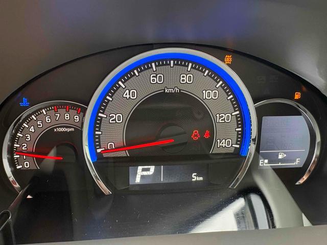 エブリイワゴン ＰＺターボ　４ＷＤ　両側スライド・片側電動　クリアランスソナー　レーンアシスト　衝突被害軽減システム　オートライト　ＬＥＤヘッドランプ　スマートキー　アイドリングストップ　電動格納ミラー　シートヒーター（28枚目）