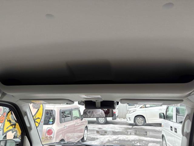 エブリイワゴン ＰＺターボ　４ＷＤ　両側スライド・片側電動　クリアランスソナー　レーンアシスト　衝突被害軽減システム　オートライト　ＬＥＤヘッドランプ　スマートキー　アイドリングストップ　電動格納ミラー　シートヒーター（43枚目）