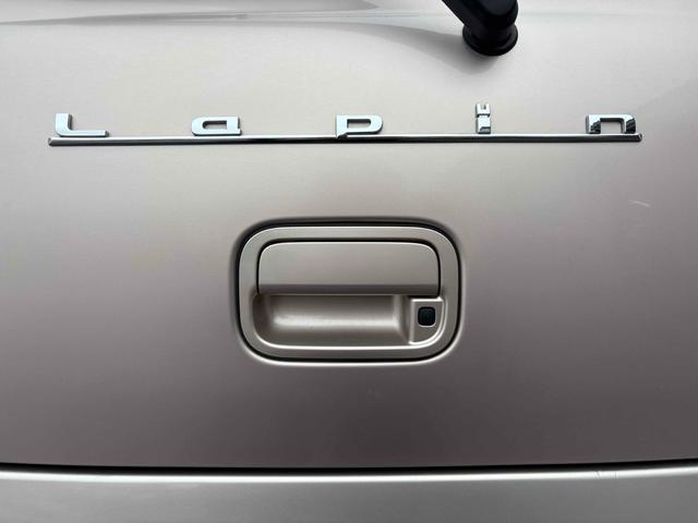 アルトラパンショコラ Ｘ　４ＷＤ　オートライト　ＨＩＤ　スマートキー　アイドリングストップ　電動格納ミラー　シートヒーター　ベンチシート　ＣＶＴ　盗難防止システム　ＡＢＳ　ＣＤ　ＵＳＢ　衝突安全ボディ　エアコン（15枚目）