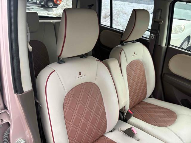 アルトラパンショコラ Ｘ　４ＷＤ　オートライト　ＨＩＤ　スマートキー　アイドリングストップ　電動格納ミラー　シートヒーター　ベンチシート　ＣＶＴ　盗難防止システム　ＡＢＳ　ＣＤ　ＵＳＢ　衝突安全ボディ　エアコン（24枚目）