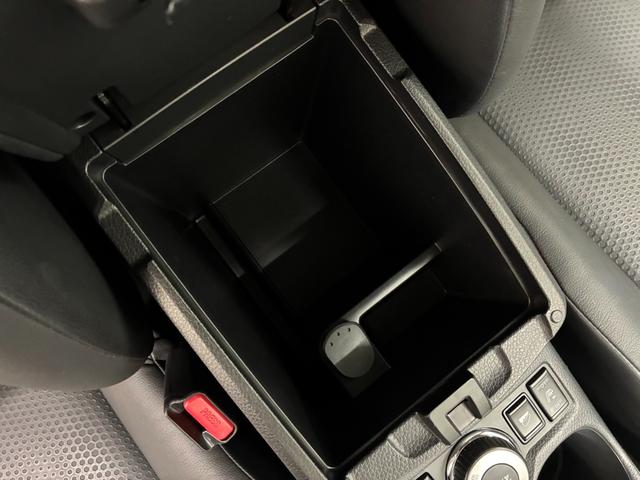エクストレイル ２０Ｘｉ　プロパイロット　追従クルコン　電動リアゲート　ドラレコ　エンスタ　全席シートヒーター　夏冬タイヤ　ブラインドスポットモニター　全方位カメラ（24枚目）