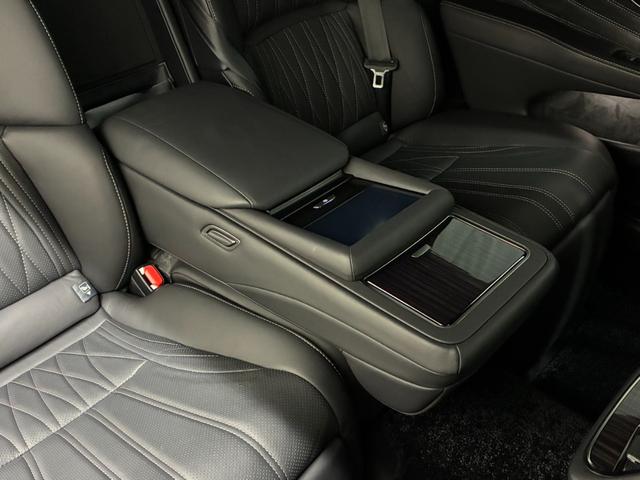 ＬＳ ＬＳ５００ｈ　バージョンＬ　夏冬タイヤ　追従クルコン　サンルーフ　衝突軽減　ドラレコ　エンスタ　電動リアゲート　デジタルインナーミラー　Ｂカメラ　全方位カメラ　コーナーセンサー　シートＡＣ　純正ナビ（26枚目）