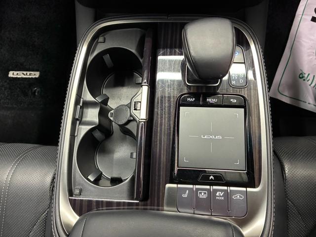 ＬＳ ＬＳ５００ｈ　バージョンＬ　夏冬タイヤ　追従クルコン　サンルーフ　衝突軽減　ドラレコ　エンスタ　電動リアゲート　デジタルインナーミラー　Ｂカメラ　全方位カメラ　コーナーセンサー　シートＡＣ　純正ナビ（47枚目）