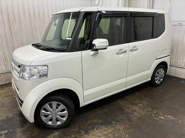 N-BOX G・Lパッケージ 夏冬タイヤ ドラレコ Bカメラ 前席シートヒーター 純正ナビ 片側電動スライドドア 横滑り防止(6枚目)