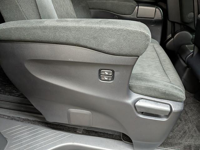 アルファード 240S Cパッケージ 夏冬タイヤ クルコン フリップダウンモニター 電動リアゲート ドラレコ前後 ワンオーナー シートメモリ アルパインナビ コーナーセンサー(28枚目)