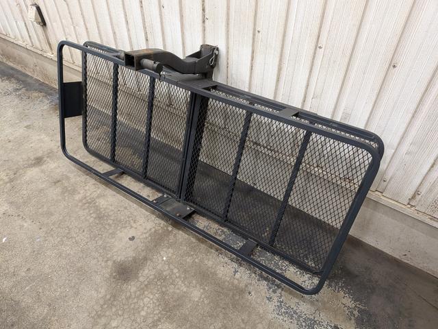 ハイエースワゴン ＧＬ　夏冬タイヤ　エンスタ　ヒッチメンバー　Ｂカメラ　キーレス　純正ナビ　ドラレコ　片側スライドドア（19枚目）