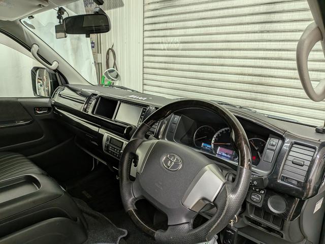 ハイエースワゴン ＧＬ　夏冬タイヤ　エンスタ　ヒッチメンバー　Ｂカメラ　キーレス　純正ナビ　ドラレコ　片側スライドドア（24枚目）