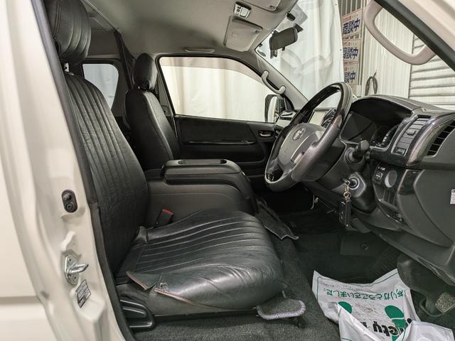 ハイエースワゴン ＧＬ　夏冬タイヤ　エンスタ　ヒッチメンバー　Ｂカメラ　キーレス　純正ナビ　ドラレコ　片側スライドドア（25枚目）