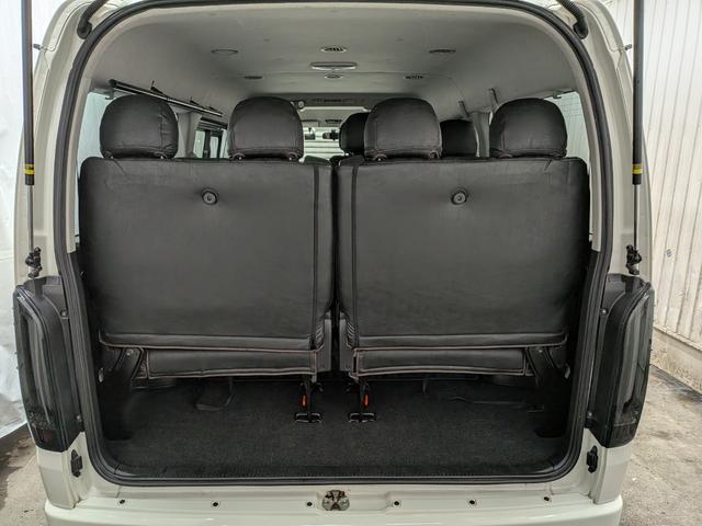 ハイエースワゴン ＧＬ　夏冬タイヤ　エンスタ　ヒッチメンバー　Ｂカメラ　キーレス　純正ナビ　ドラレコ　片側スライドドア（30枚目）