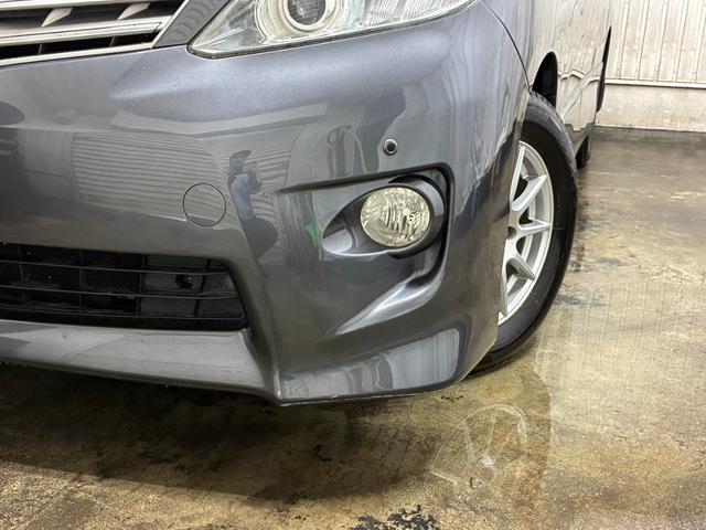 アルファード ２４０Ｓ　プライムセレクションＩＩ　夏冬タイヤ　クルコン　エンスタ　電動リアゲート　フリップダウンモニター　コーナーセンサー　社外ナビ　両側電動スライドドア　横滑り防止（11枚目）