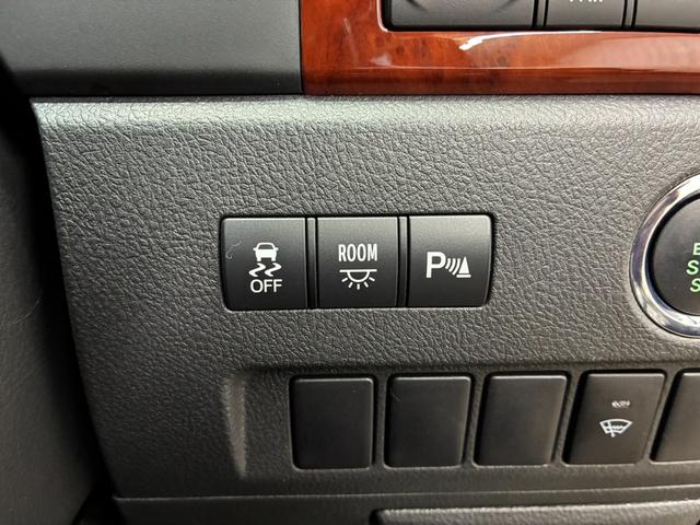 アルファード ２４０Ｓ　プライムセレクションＩＩ　夏冬タイヤ　クルコン　エンスタ　電動リアゲート　フリップダウンモニター　コーナーセンサー　社外ナビ　両側電動スライドドア　横滑り防止（36枚目）