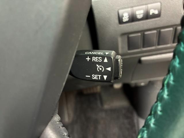 アルファード ２４０Ｓ　プライムセレクションＩＩ　夏冬タイヤ　クルコン　エンスタ　電動リアゲート　フリップダウンモニター　コーナーセンサー　社外ナビ　両側電動スライドドア　横滑り防止（43枚目）