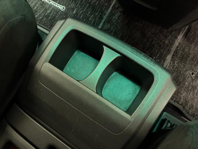 アルファード ２４０Ｓ　プライムセレクションＩＩ　夏冬タイヤ　クルコン　エンスタ　電動リアゲート　フリップダウンモニター　コーナーセンサー　社外ナビ　両側電動スライドドア　横滑り防止（48枚目）