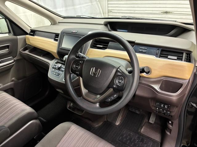 フリード Ｇ・ホンダセンシング　ホンダセンシング　追従クルコン　衝突軽減　ドラレコ前後　Ｂカメラ　前席シートヒーター　エンスタ　両側電動スライドドア　純正ナビ　横滑り防止（20枚目）