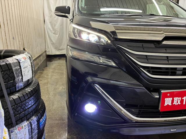 ヴェルファイア 2.5Z Aエディション モデリスタフルエアロ クルコン 夏冬タイヤ エンスタ Bカメラ フリップダウンモニター コーナーセンサー 純正ナビ 両側電動スライドドア 横滑り防止(9枚目)