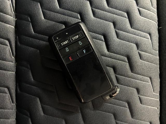 ヴェルファイア 2.5Z Aエディション モデリスタフルエアロ クルコン 夏冬タイヤ エンスタ Bカメラ フリップダウンモニター コーナーセンサー 純正ナビ 両側電動スライドドア 横滑り防止(14枚目)