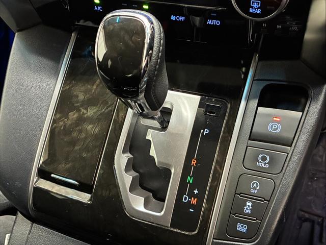 ヴェルファイア 2.5Z Aエディション モデリスタフルエアロ クルコン 夏冬タイヤ エンスタ Bカメラ フリップダウンモニター コーナーセンサー 純正ナビ 両側電動スライドドア 横滑り防止(26枚目)