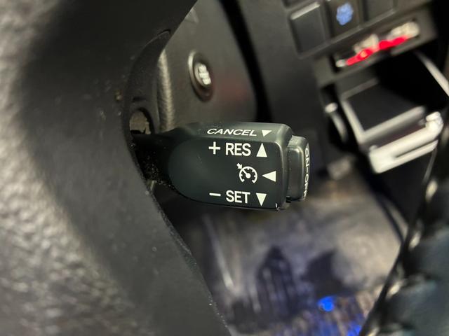 ヴェルファイア 2.5Z Aエディション モデリスタフルエアロ クルコン 夏冬タイヤ エンスタ Bカメラ フリップダウンモニター コーナーセンサー 純正ナビ 両側電動スライドドア 横滑り防止(30枚目)