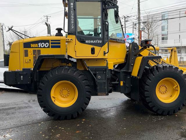 日本 コマツ WA100 7型 2600アワー(6枚目)