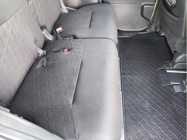 新品ヨコハマＩＧ７０スタッドレス＆新品夏タイヤ＆車検取得渡し＆快適安全上質装備モリモリの最上位グレード＆寒冷地仕様ワンオーナー車と、お得がゴールドラッシュな１台！