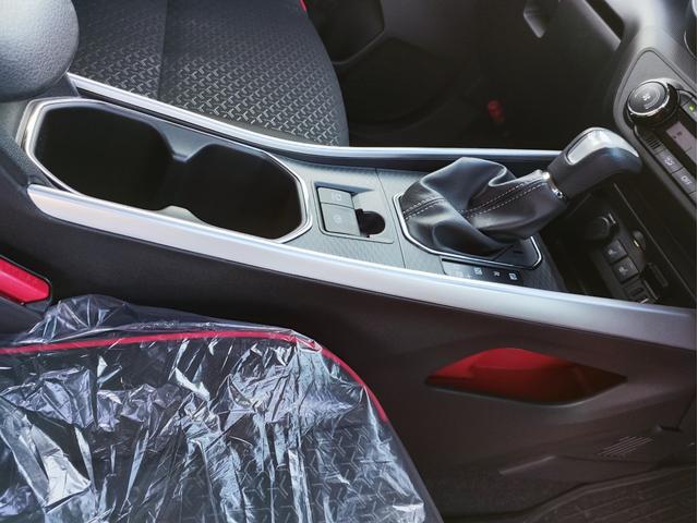 ライズ Ｚ　４ＷＤ・ワンオーナー・スマートアシスト・９インチディスプレイオーディオ・ＴＶ走行中視聴ＯＫ・パノラミックビュー・ＥＴＣ・電動パーキング・オートブレーキホールド・前後ドライブレコーダー・夏冬タイヤアルミ（14枚目）