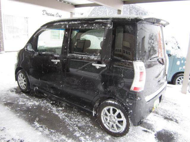 タントエグゼ X 4WD スマートキー HIDライト ナビフルセグTV 衝突安全ボディー盗難防止付き 運転席助手席エアバック ABSブレーキ プライバシーガラス 夏冬アルミ(6枚目)