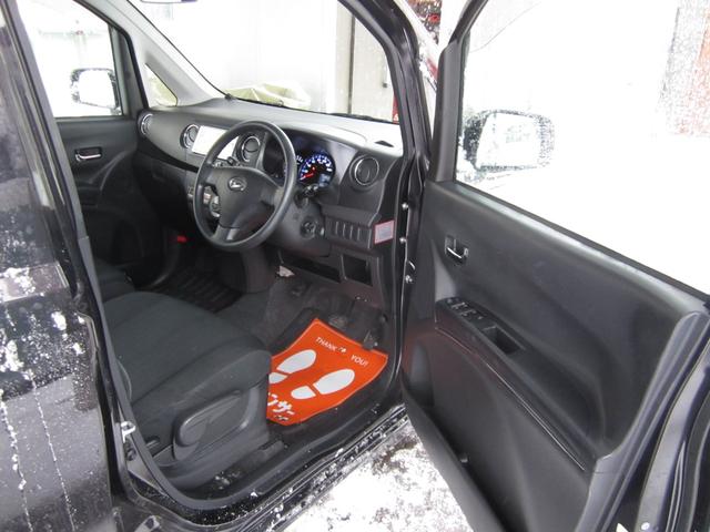 タントエグゼ X 4WD スマートキー HIDライト ナビフルセグTV 衝突安全ボディー盗難防止付き 運転席助手席エアバック ABSブレーキ プライバシーガラス 夏冬アルミ(7枚目)