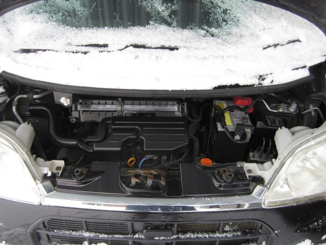 タントエグゼ X 4WD スマートキー HIDライト ナビフルセグTV 衝突安全ボディー盗難防止付き 運転席助手席エアバック ABSブレーキ プライバシーガラス 夏冬アルミ(16枚目)