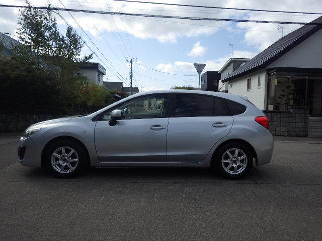 インプレッサスポーツ 1.6i 4WD 社外ナビ ワンセグTV バックカメラ Bluetooth(9枚目)