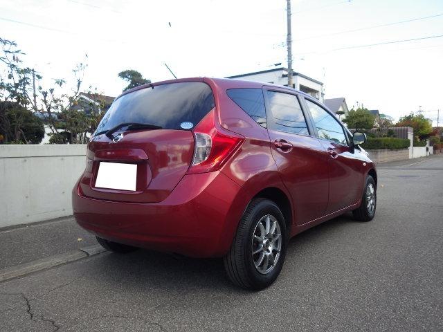 ノート X FOUR 社外ナビ フルセグTV バックカメラ ETC プッシュスタート スマートキー エンジンスターター 夏冬タイヤ(5枚目)