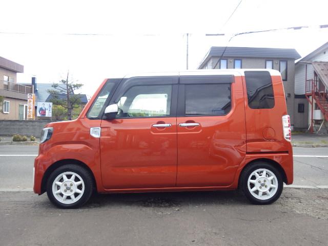 TOYOTA PIXIS MEGA G TURBO SA II