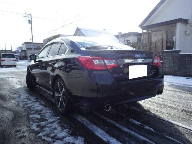 レガシィＢ４ リミテッド　４ＷＤ　社外ナビ　フルセグＴＶ　バックカメラ　Ｂｌｕｅｔｏｏｔｈ　エンジンスターター　ドライブレコーダー（5枚目）