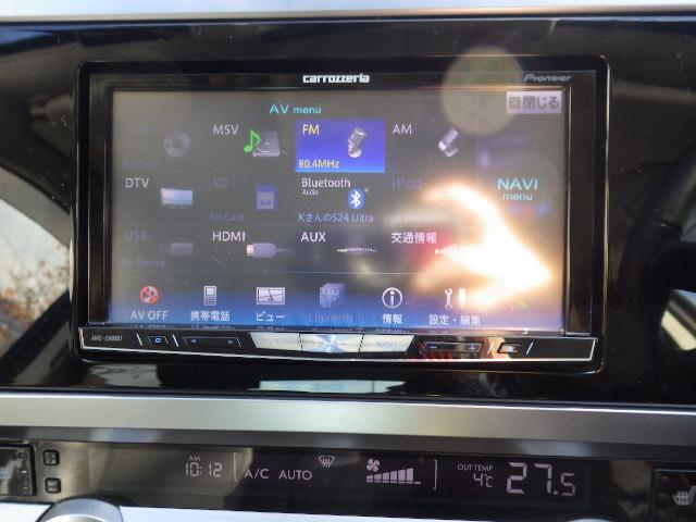 レガシィＢ４ リミテッド　４ＷＤ　社外ナビ　フルセグＴＶ　バックカメラ　Ｂｌｕｅｔｏｏｔｈ　エンジンスターター　ドライブレコーダー（13枚目）