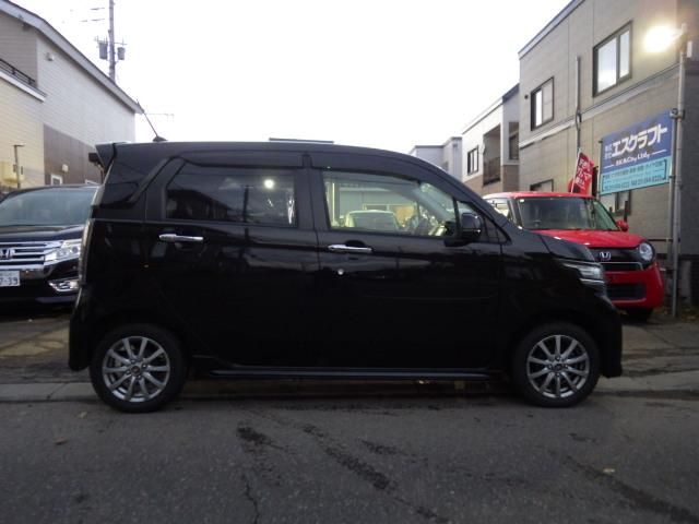 Ｎ－ＷＧＮカスタム Ｇ・ターボパッケージ　４ＷＤ　純正ナビ　バックカメラ　スマートキー（7枚目）