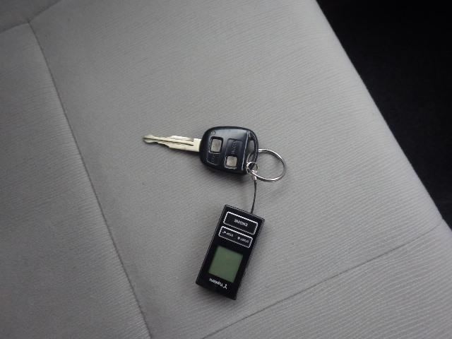 ピクシススペース Ｌ　４ＷＤ　純正ナビ　ワンセグＴＶ　バックカメラ　エンジンスターター　夏冬タイヤ（17枚目）