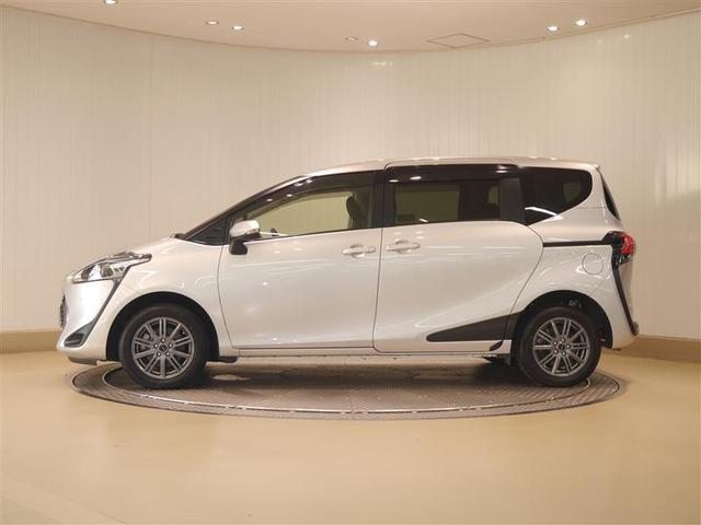 シエンタ Ｇ　衝突被害軽減　ウォークスルー　ＶＳＣ　リアカメラ　ＬＥＤライト　デュアルパワースライドドア　４ＷＤ車　キーフリーシステム　フルセグＴＶ　ＡＡＣ　パワーウインドウ　ＤＶＤ　ナビ＆ＴＶ　ＥＴＣ車載器（2枚目）